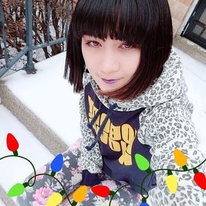 Meet your Posher, Sharlene